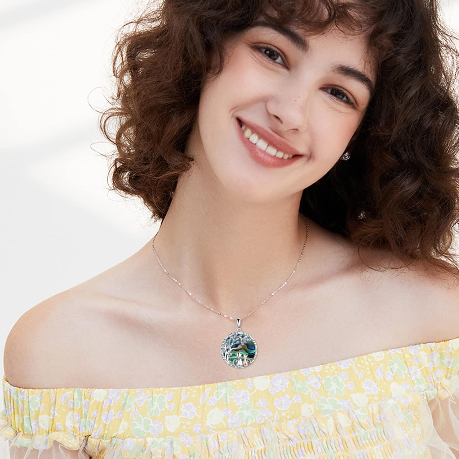 Collier élégant argent sterling avec chat noir et symbole celtique SHEAISRS