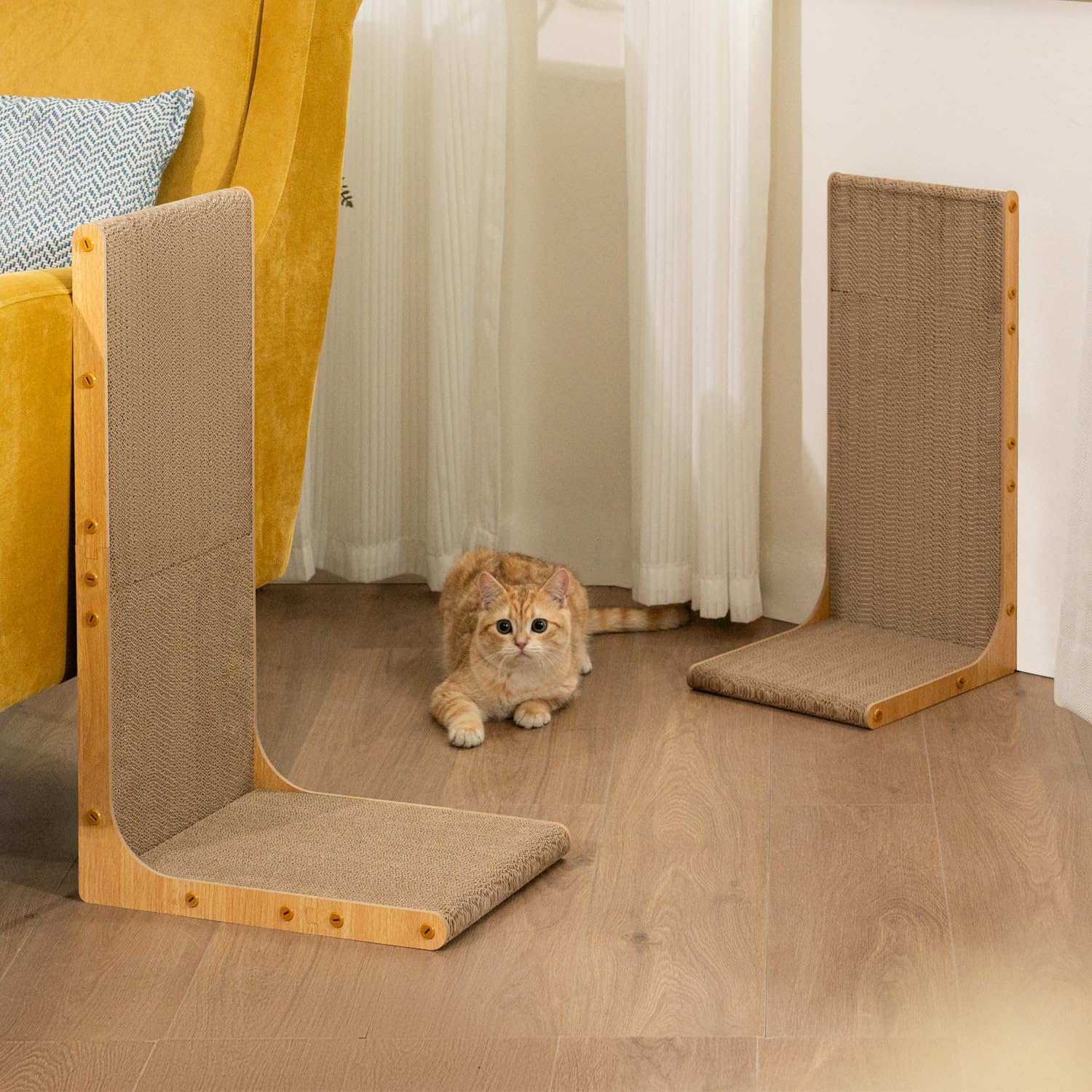 Griffoir premium pour chat d’intérieur, format vertical montable au mur.