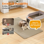 Chat confortablement installé sur tapis litière EVA XXL