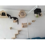 hamac mural en bois et tissu pour chat d’intérieur