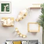 parcours mural pour chat avec pont suspendu en bois