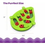 Compartiments secrets puzzle chat stimulation mentale design élégant.