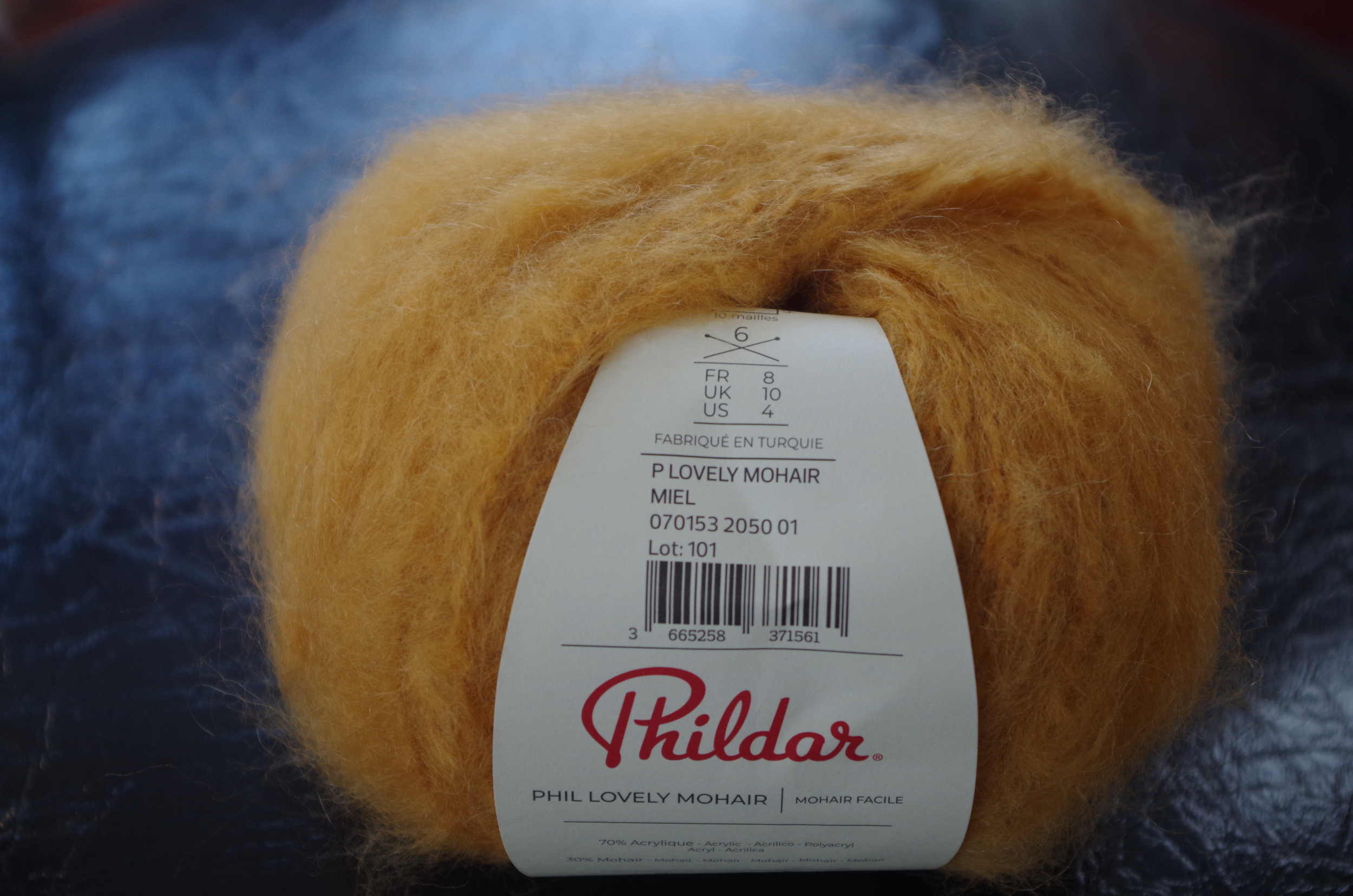 PHIL LOVELY MOHAIR
