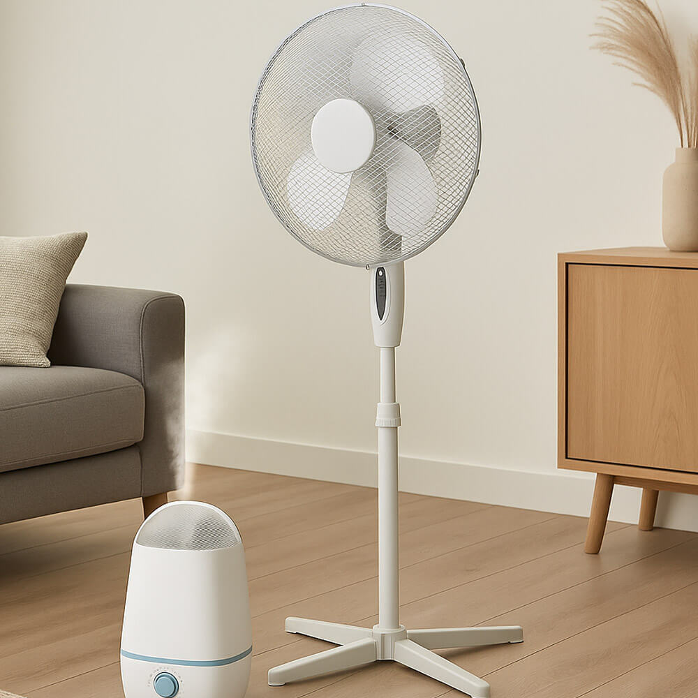 Ventilateur sur pied blanc