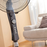 Ventilateur sur pied Innovagoods noir