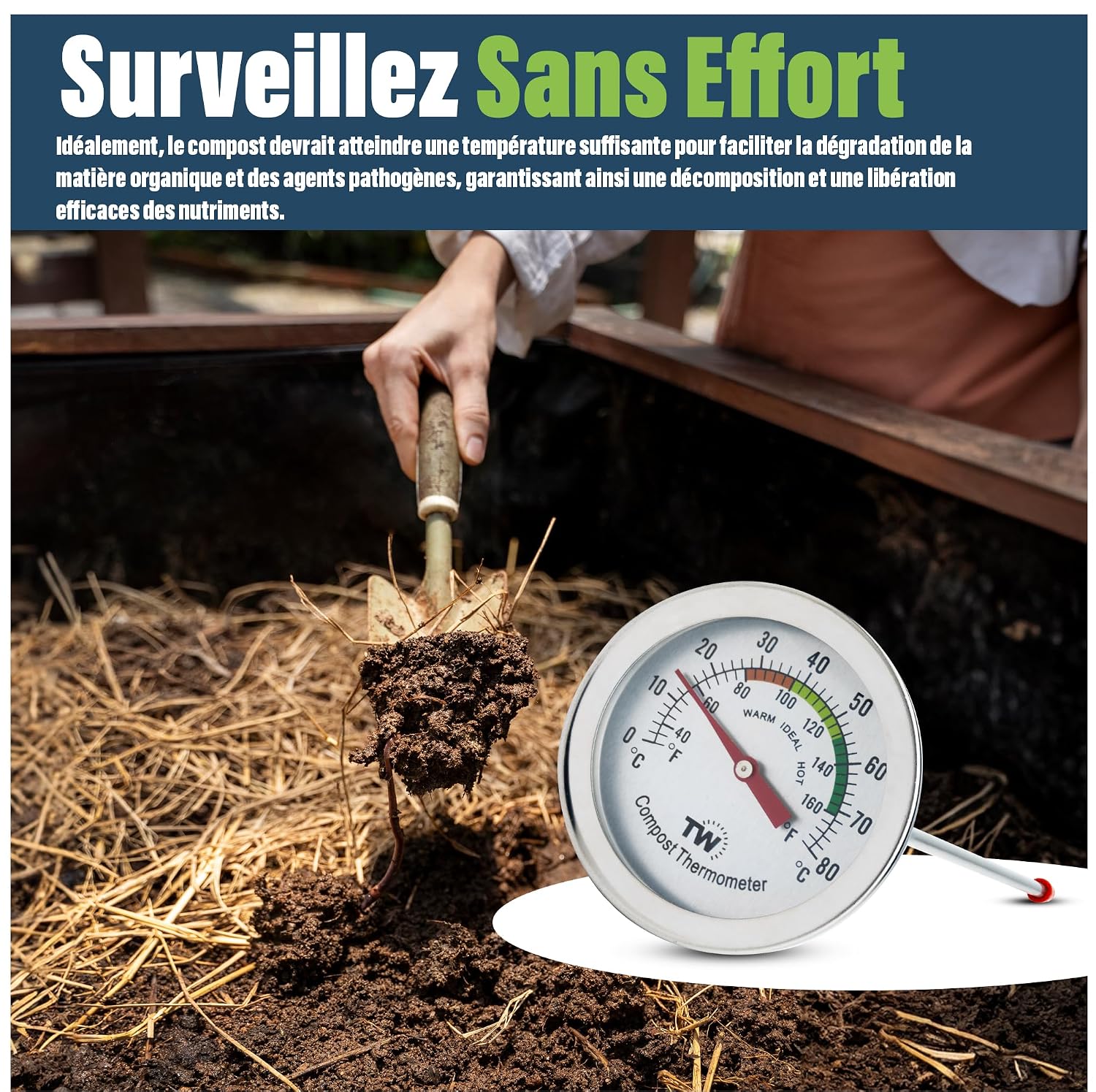 Thermom&egrave;tre &agrave; compost pos&eacute; devant une pelle qui retourne du compost sur de la paille