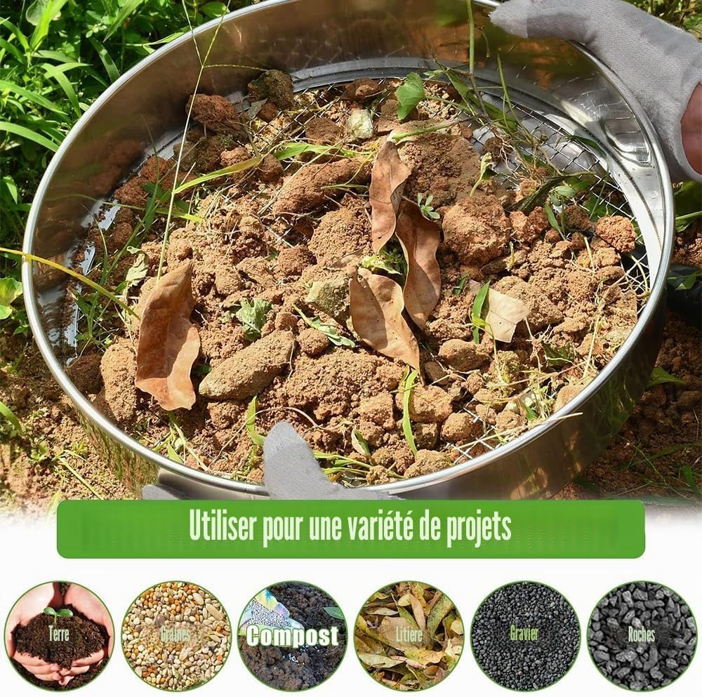 Tamis rempli de terre et de feuilles sèches, avec ses usages : terre, compost, gravier, roches