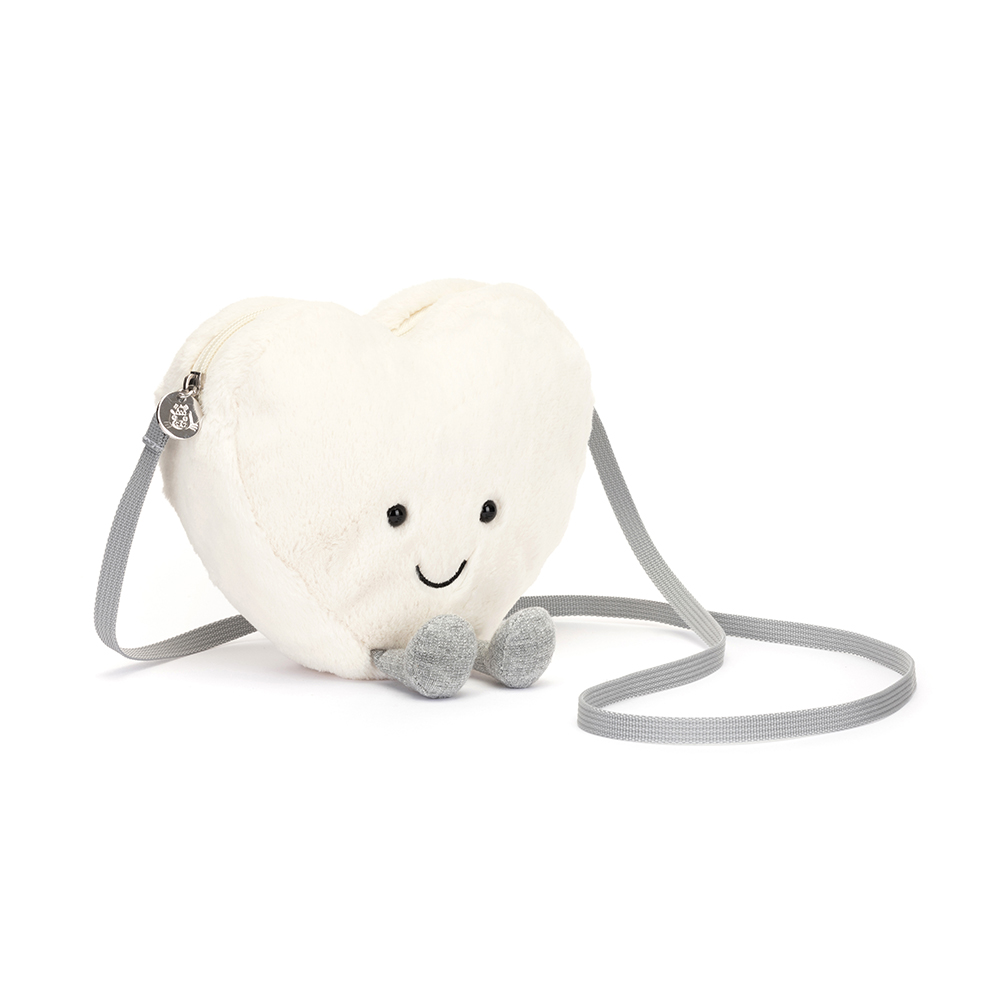 A4CRHBC-Amuseable-Cream-Heart-Bag-4-1000px