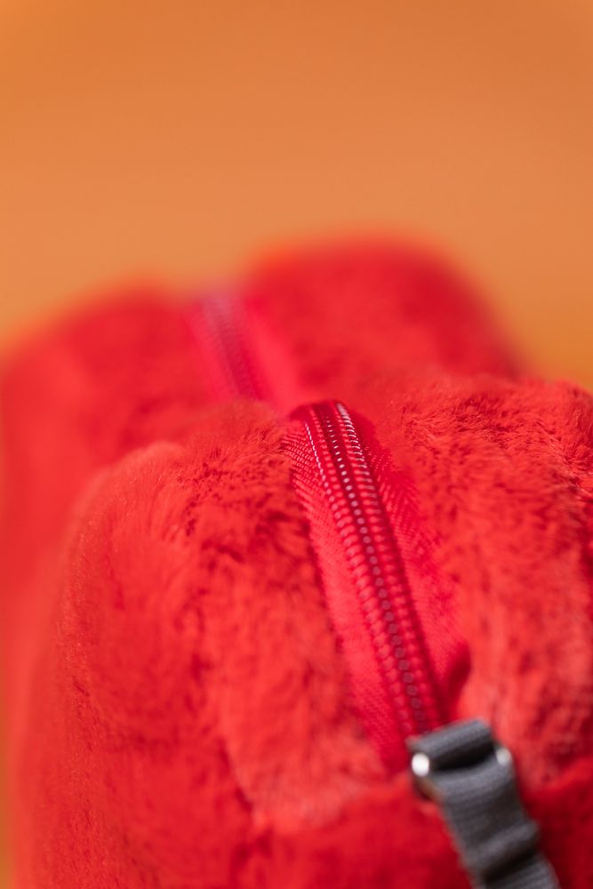 A4HB-Amuseables-Red-Heart-Bag-Burnt-Orange-Detail-Shot-4