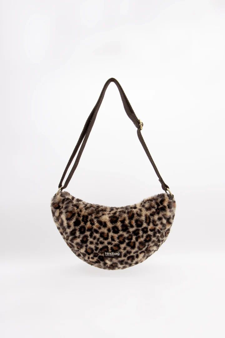 sac-banane-andrea-leopard-face-packshot-hindbag_039778b8-e627-4708-8741-389221aa451e_720x