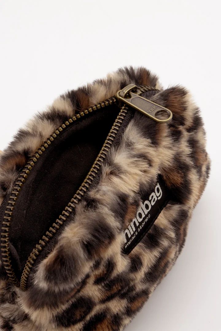 trousse-leon-leopard-interieur-packshot-hindbag_720x