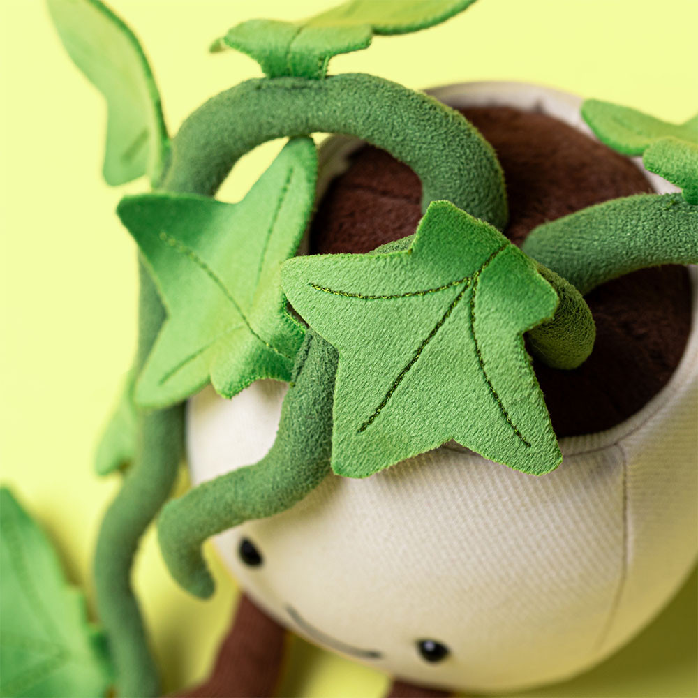 Amuseables-Ivy