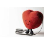 A4HB-Amuseables-Heart-Bag-Neutral-Detail-Shot 2
