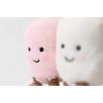 APM4BC-Amuseable-Pair-of-Marshmallows-Bag-Charm-Neutral-Detail-Shot-2