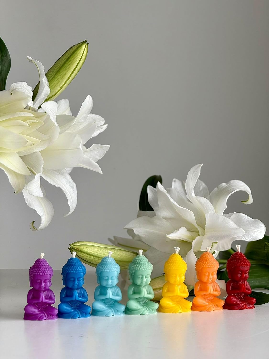 RS Lot de 7 bougies Chakra Bouddha - 100 % cire dabeille - Figurines chakras faites à la main aux couleurs de larc-en-cie 3