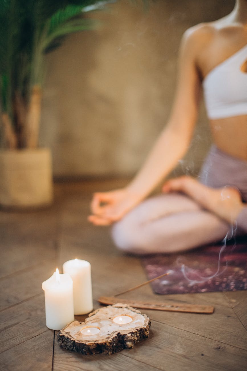 Bougies et encens pour la méditation