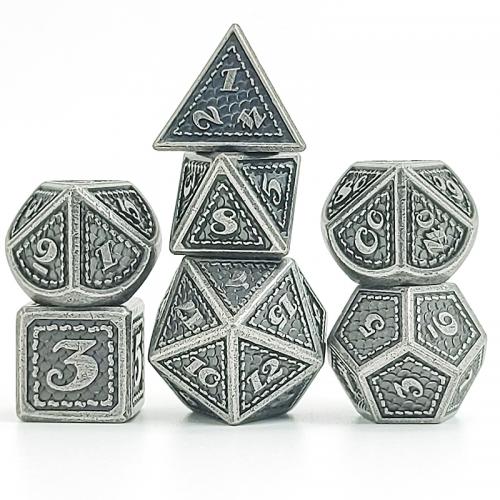 des-metal-lot-de-7-des-16mm-dragon-scale-silver-95775-image-1