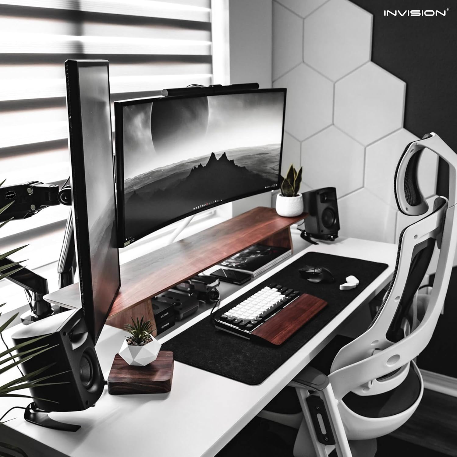 81cKt8701PL._AC_SL1500_