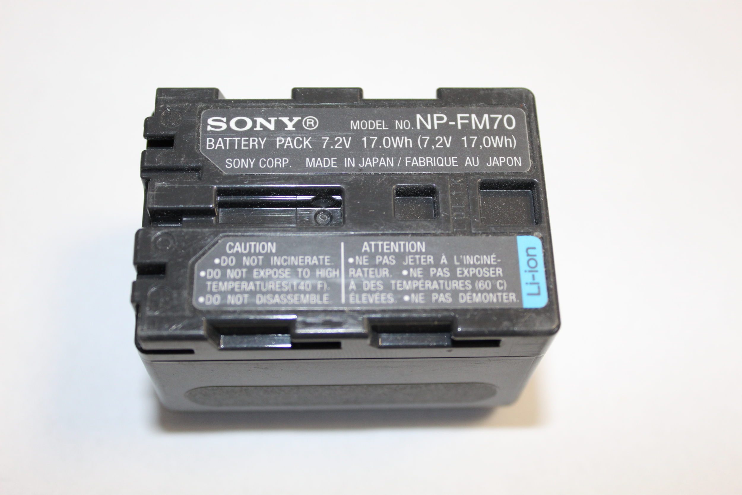 Batterie_NP-FM70