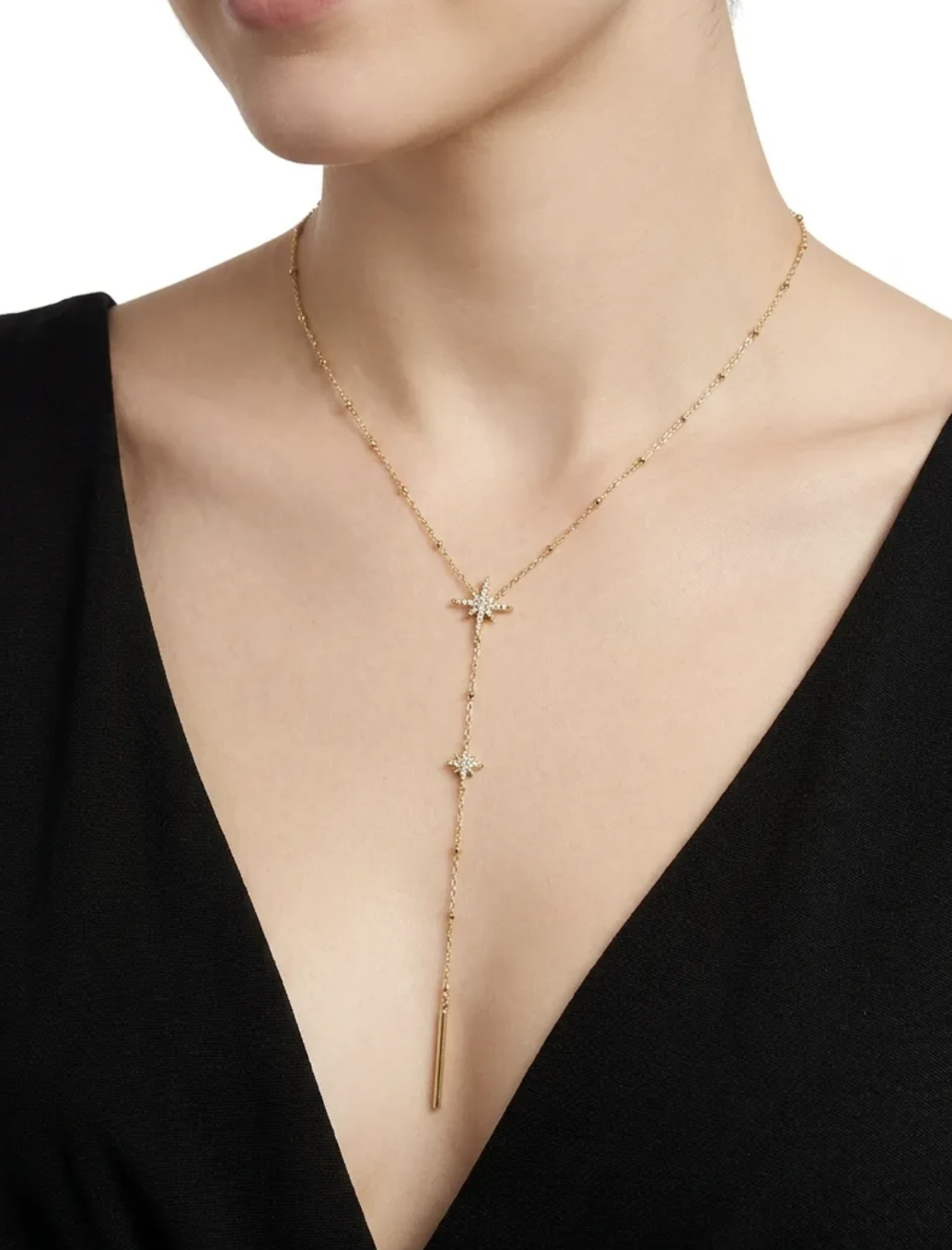 Collier cravate Stella : Forme cravate, deux motifs étoilés brillants et barre fine terminale
