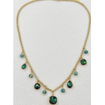 Collier Ravello : Ornements facettés ronds, carrés et en goutte, accompagnés de petites perles