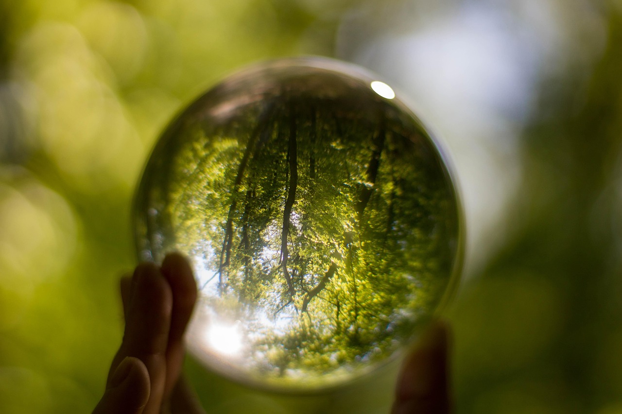 crystal-ball-3784162_1280