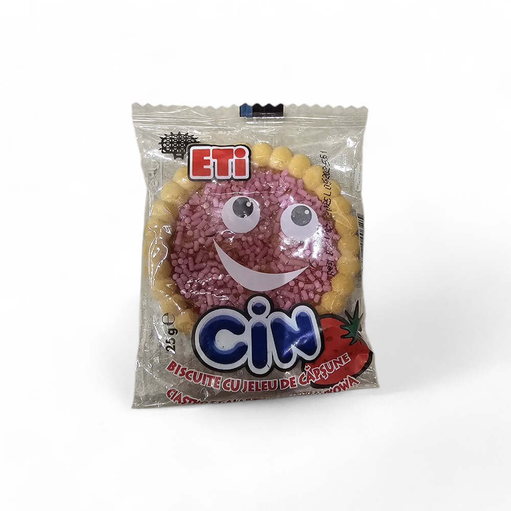 Eti cin cu gust de căpșune