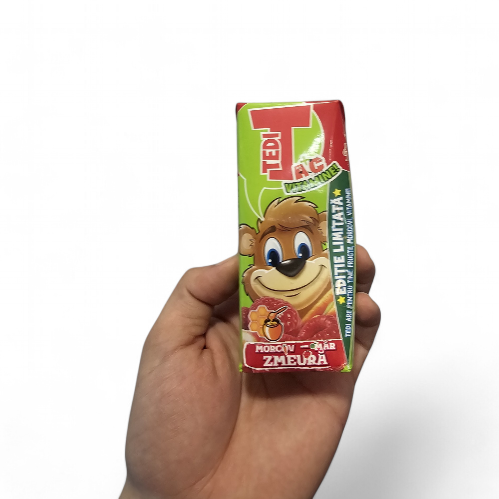 Tedi zmeură