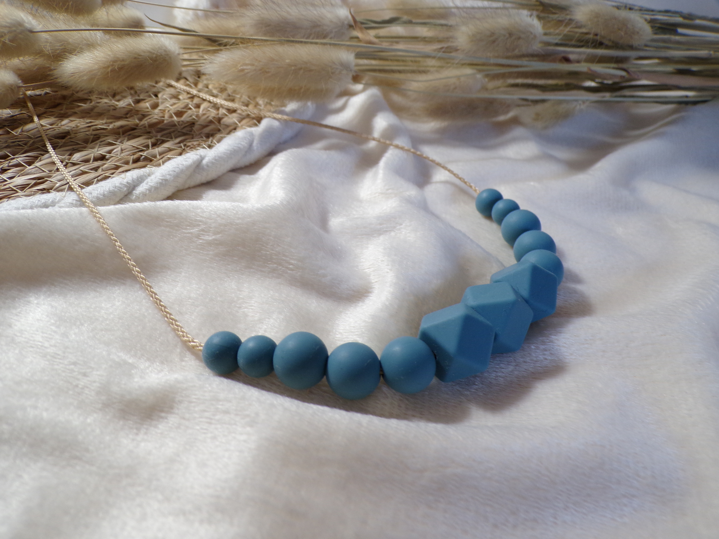Collier femme silicone collier allaitement portage Galet Bleu océan