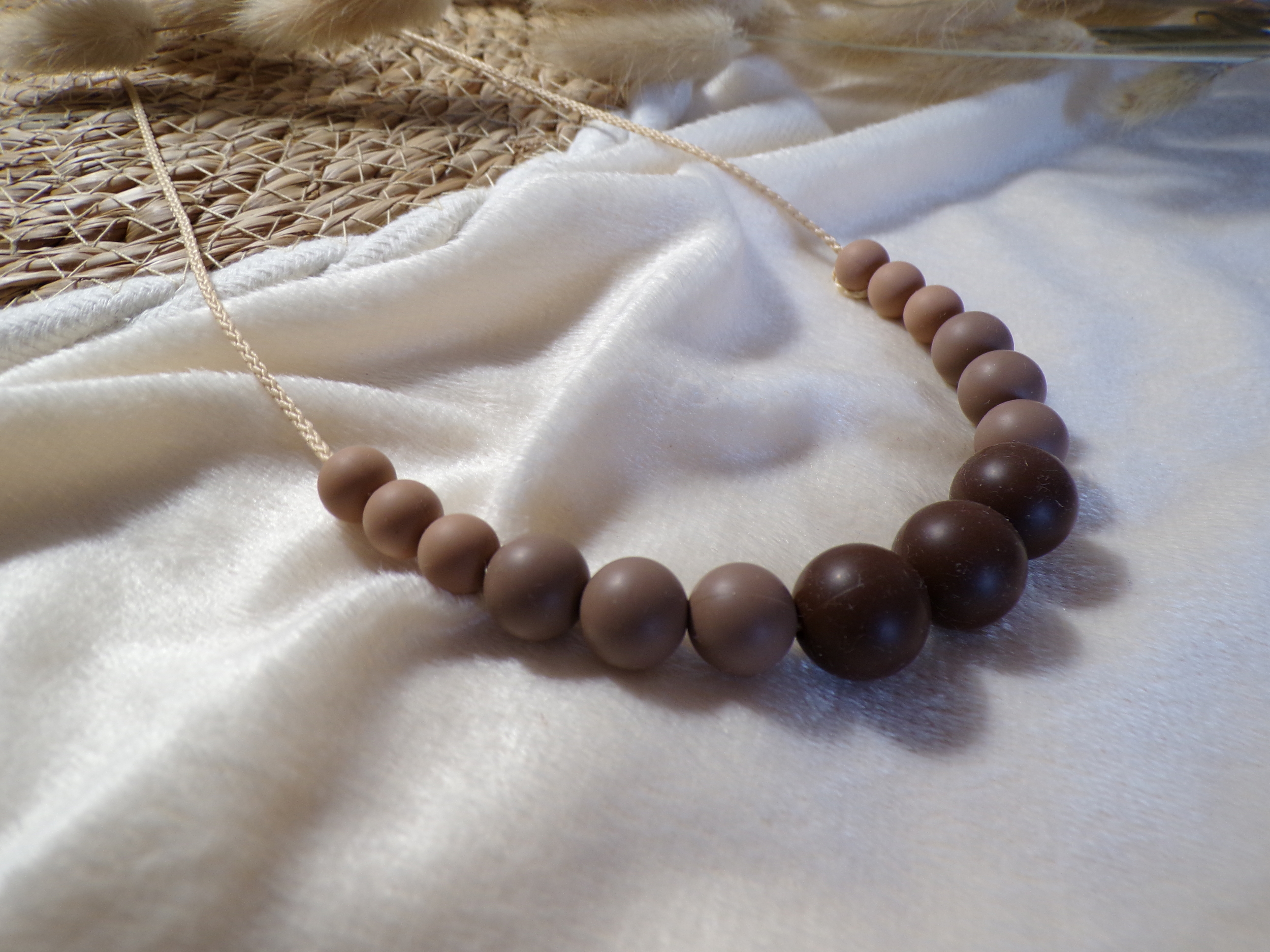 Collier femme waterproof - Collier allaitement silicone - Collection Ondine Vague Majolieperle