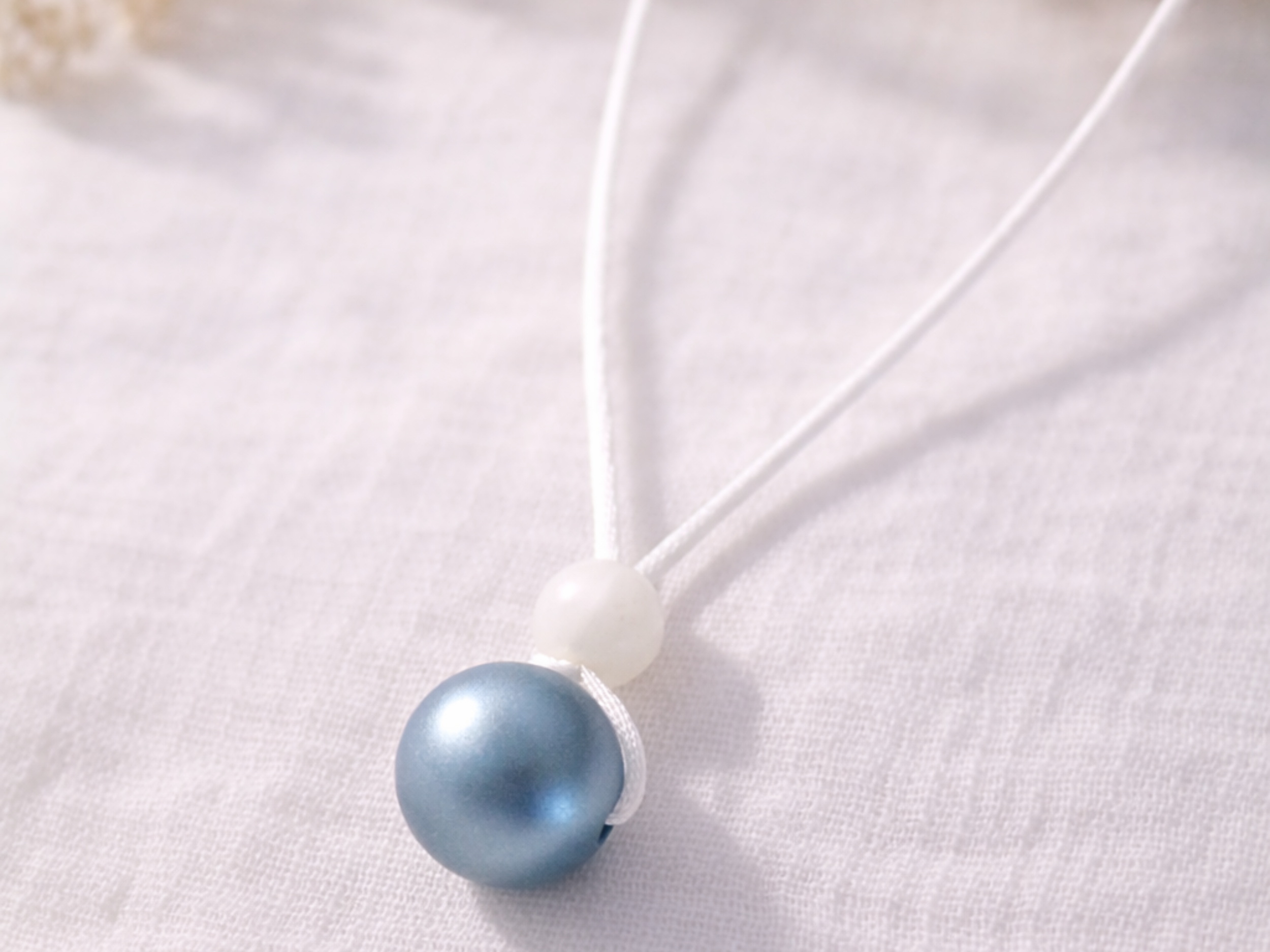 Collier femme silicone élégant Clara Bleu Nacré | Majolieperle