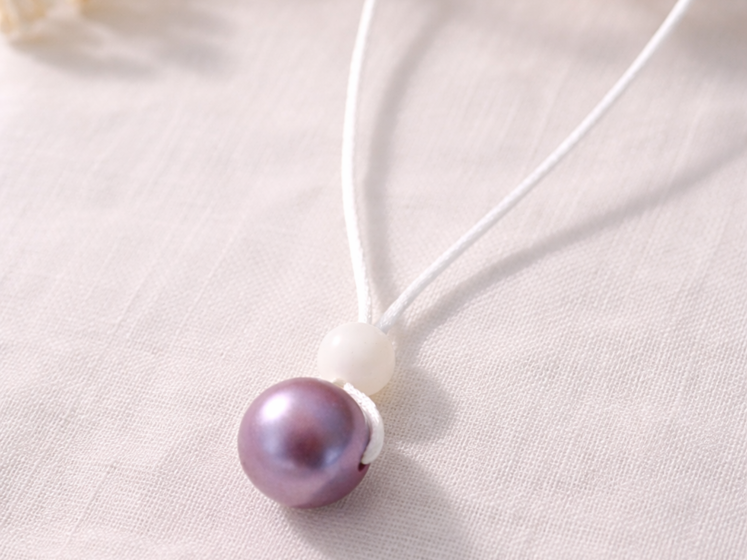 Collier femme silicone élégant Clara Prune Nacré | Majolieperle