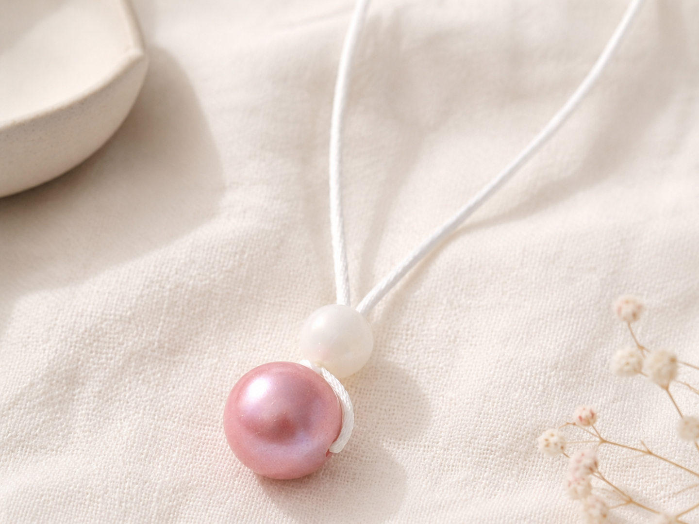 Collier silicone femme chic et léger Clara rose nacré