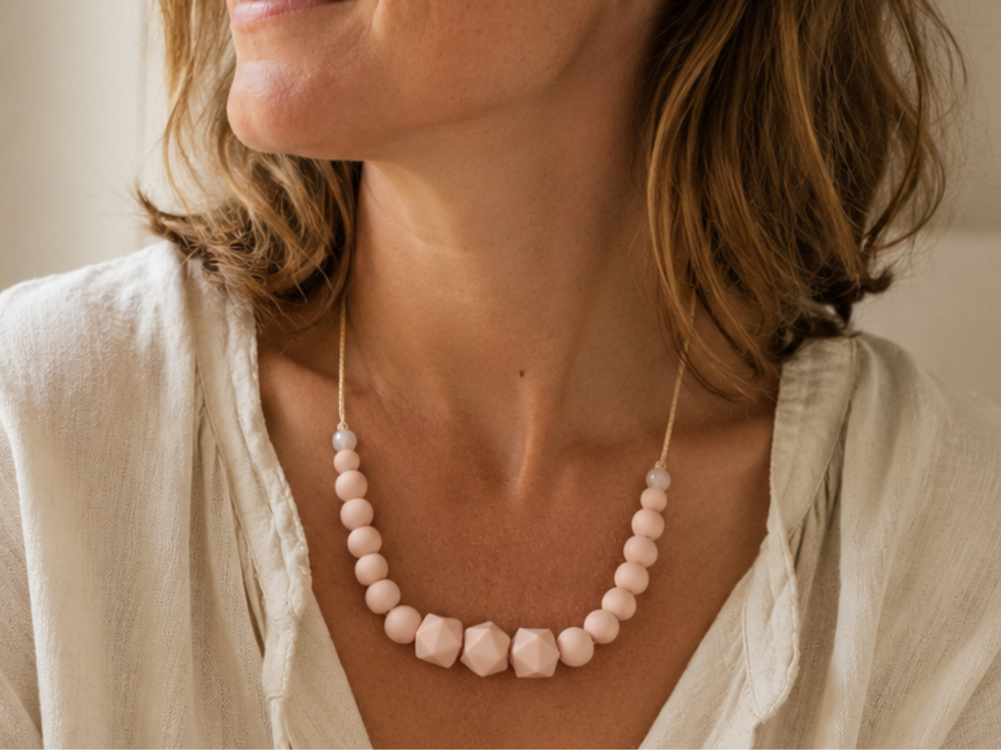 Collier femme silicone collier allaitement portage  Alba pêche poudré