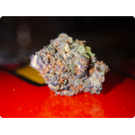 fleur thca top shelf sour diesel leaf gold