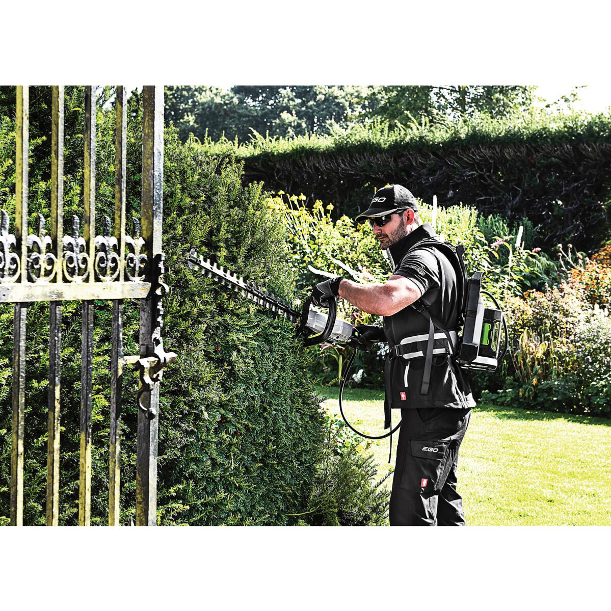 Commercial-Hedge-Trimmer-3751-zoom