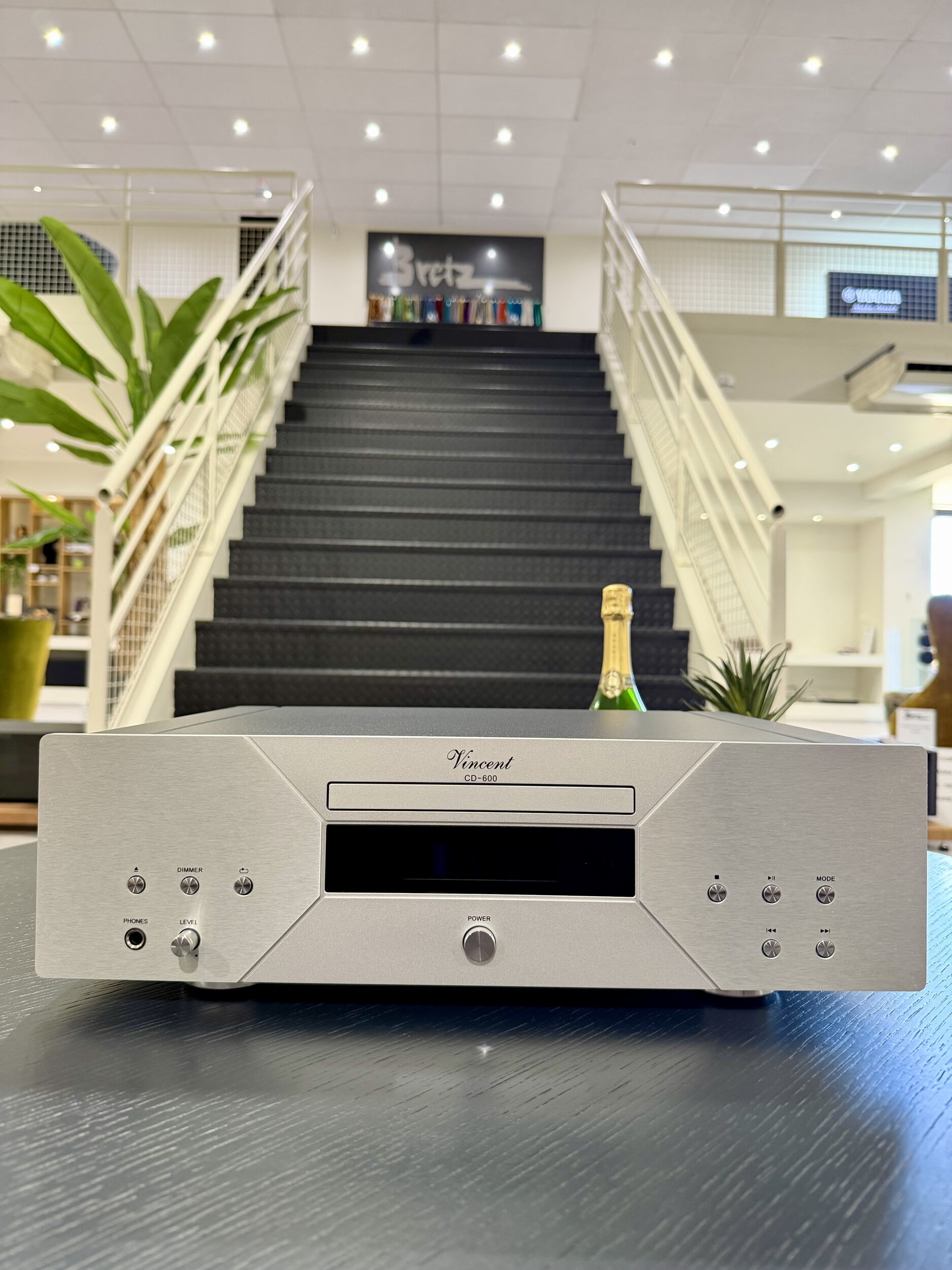 VINCENT CD-600 Lecteur CD