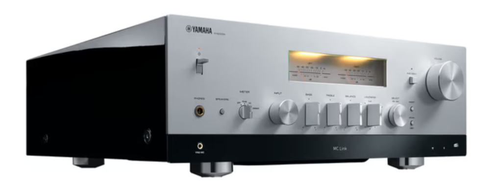 YAMAHA-RN-2000-A-AUDIO-VIDEO-PASSION-1-zoom