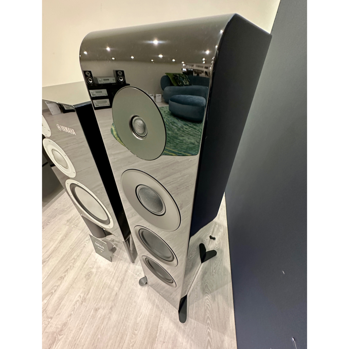 Yamaha NS2000a - sur commande - la paire