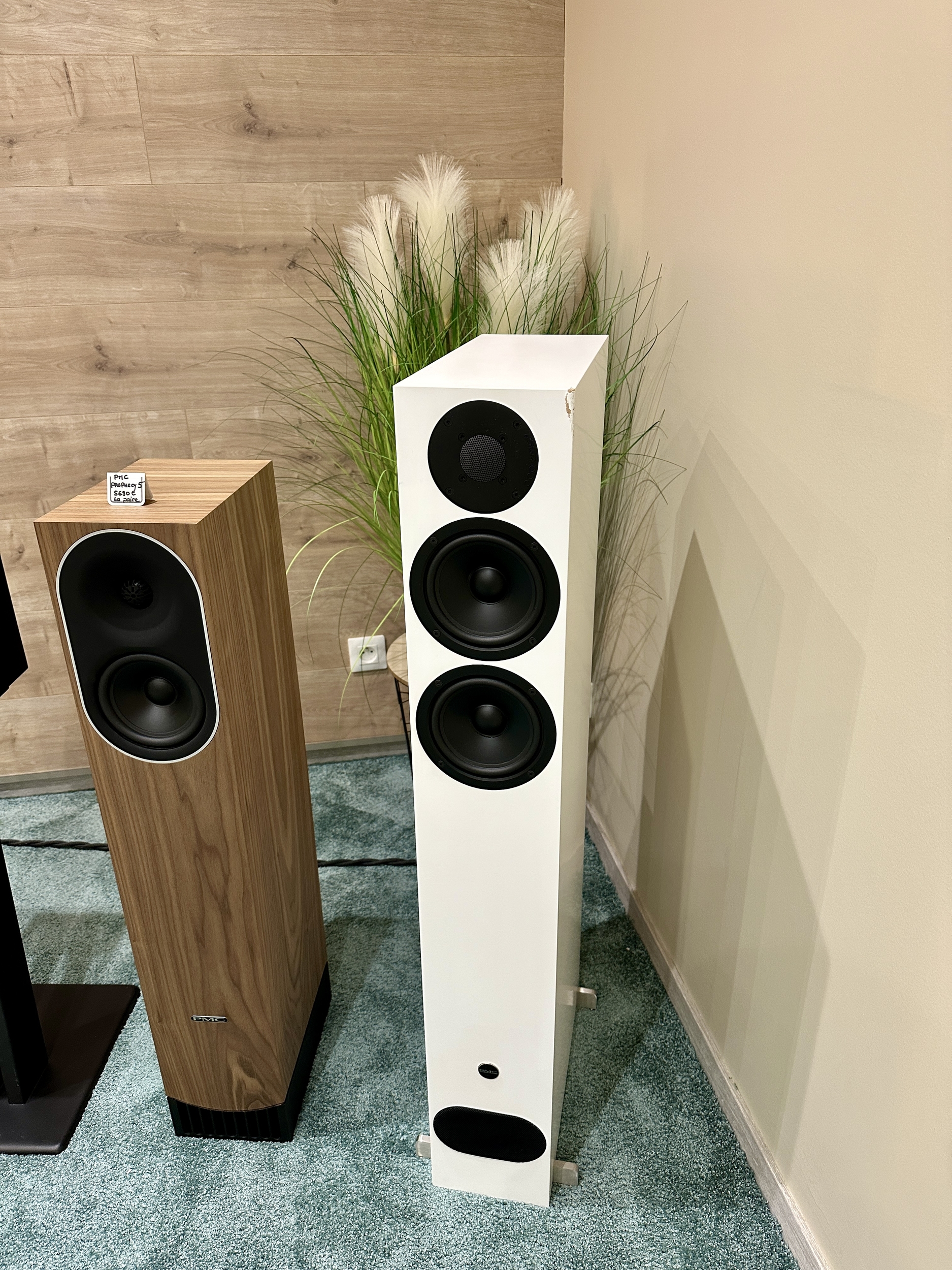 PMC Audio  Fact 8 Signature  -59% du prix neuf offre spéciale * - la paire