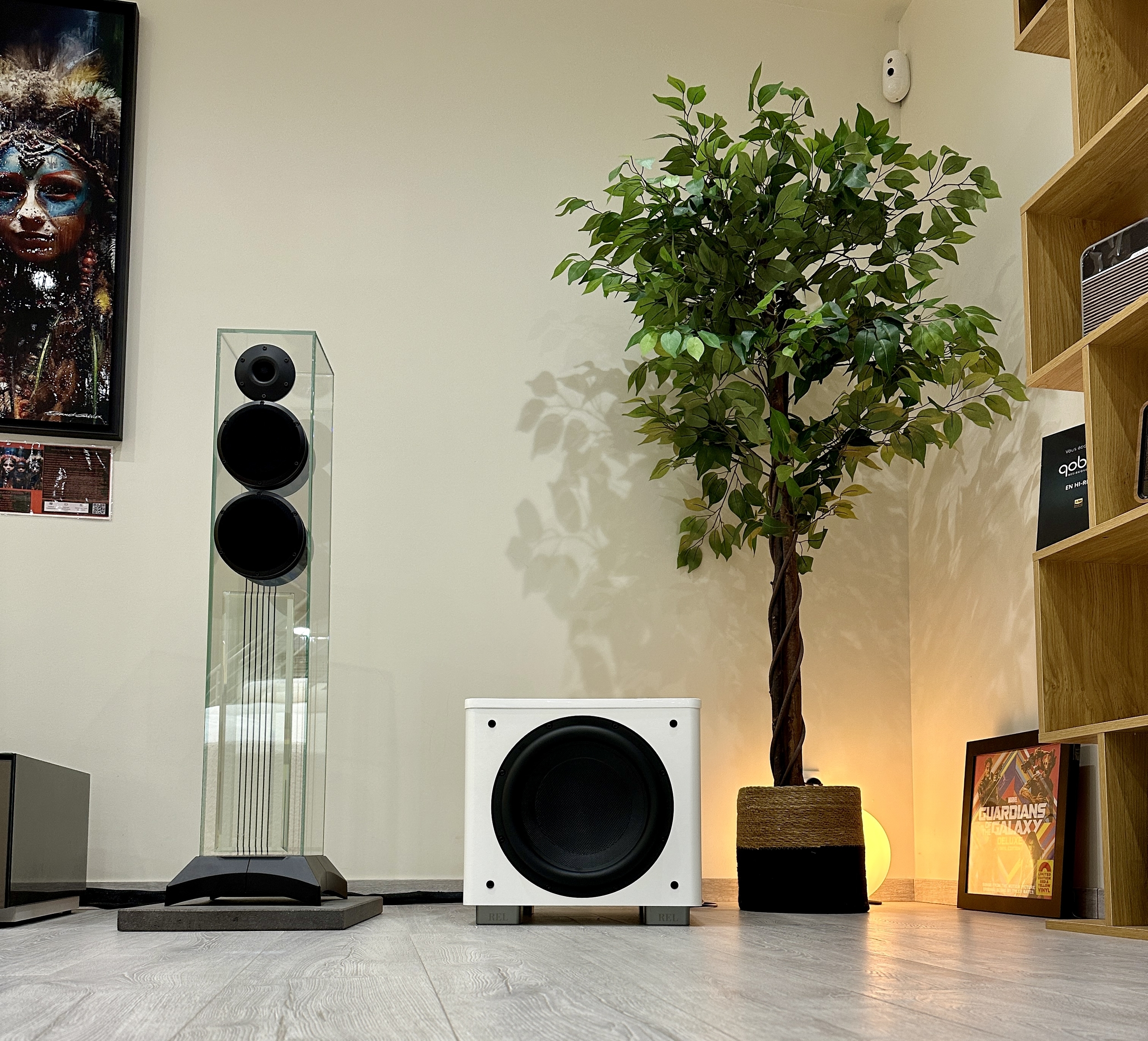 Chaine Victoria Signature composée de Rose RS 250, Waterfall Victoria XT, REL HT1205 et Esprit Kappa G9
