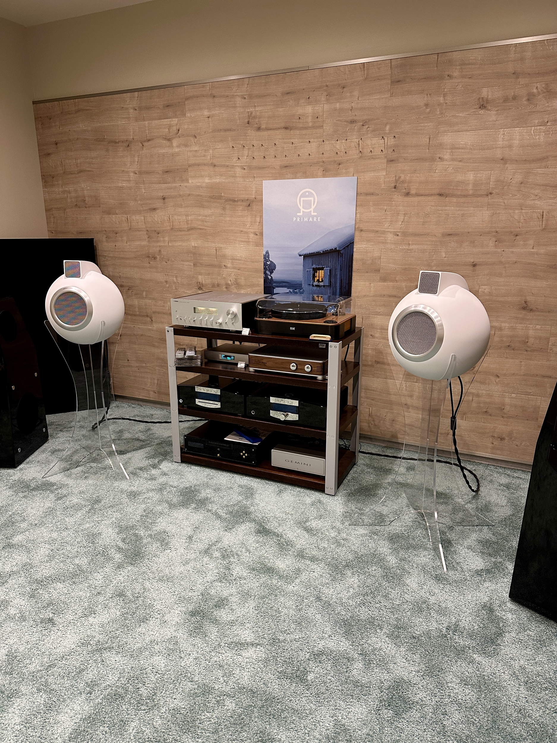 CHAÎNE ELIPSON 402 TRIBUTE + PIEDS PLEXI + ARCAM RADIA SA35