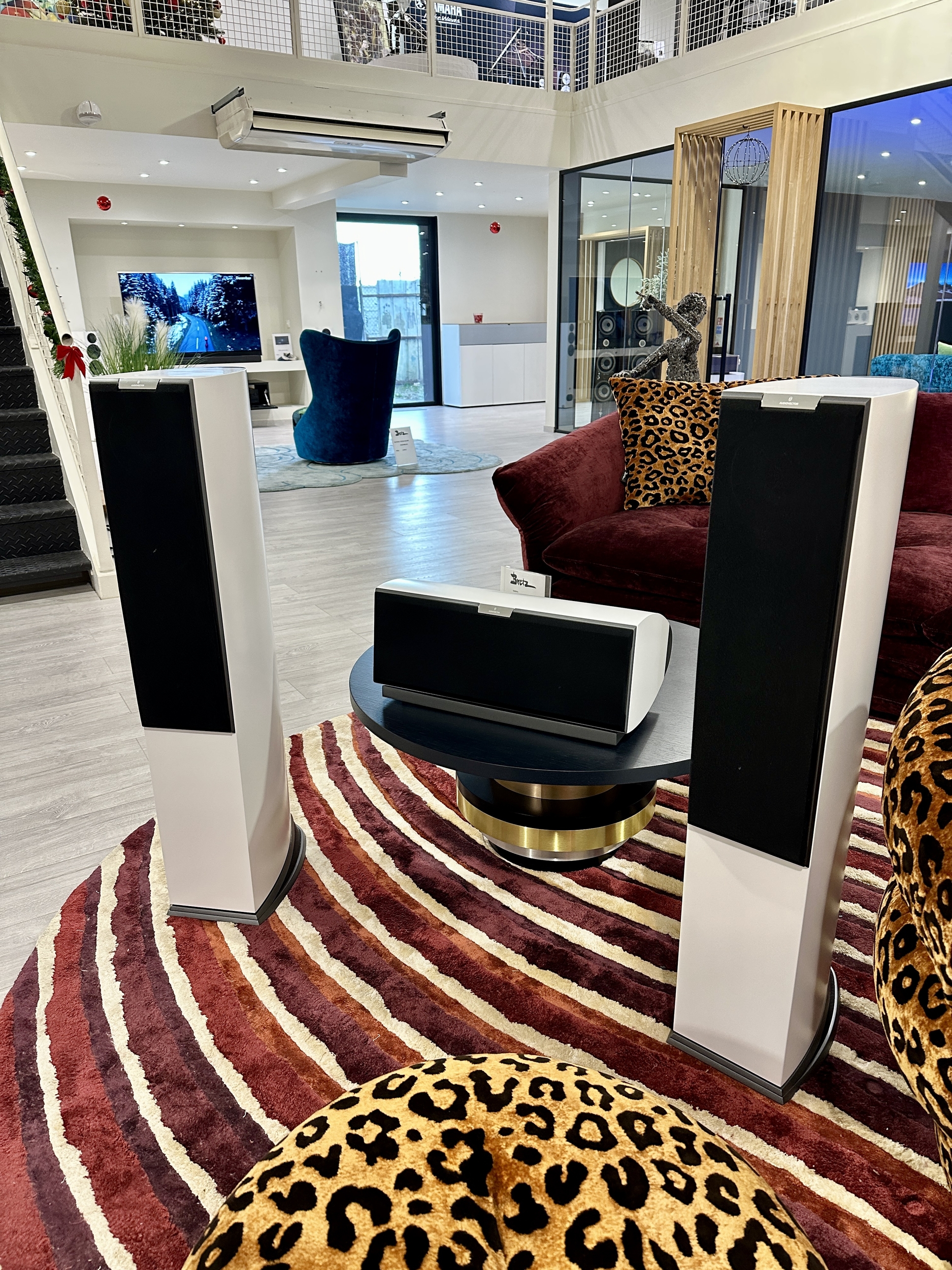 pack Home-Cinéma : Storm ISR Fusion 20, Audiovector R3, R3 Center & M&K V12+ – Occasion