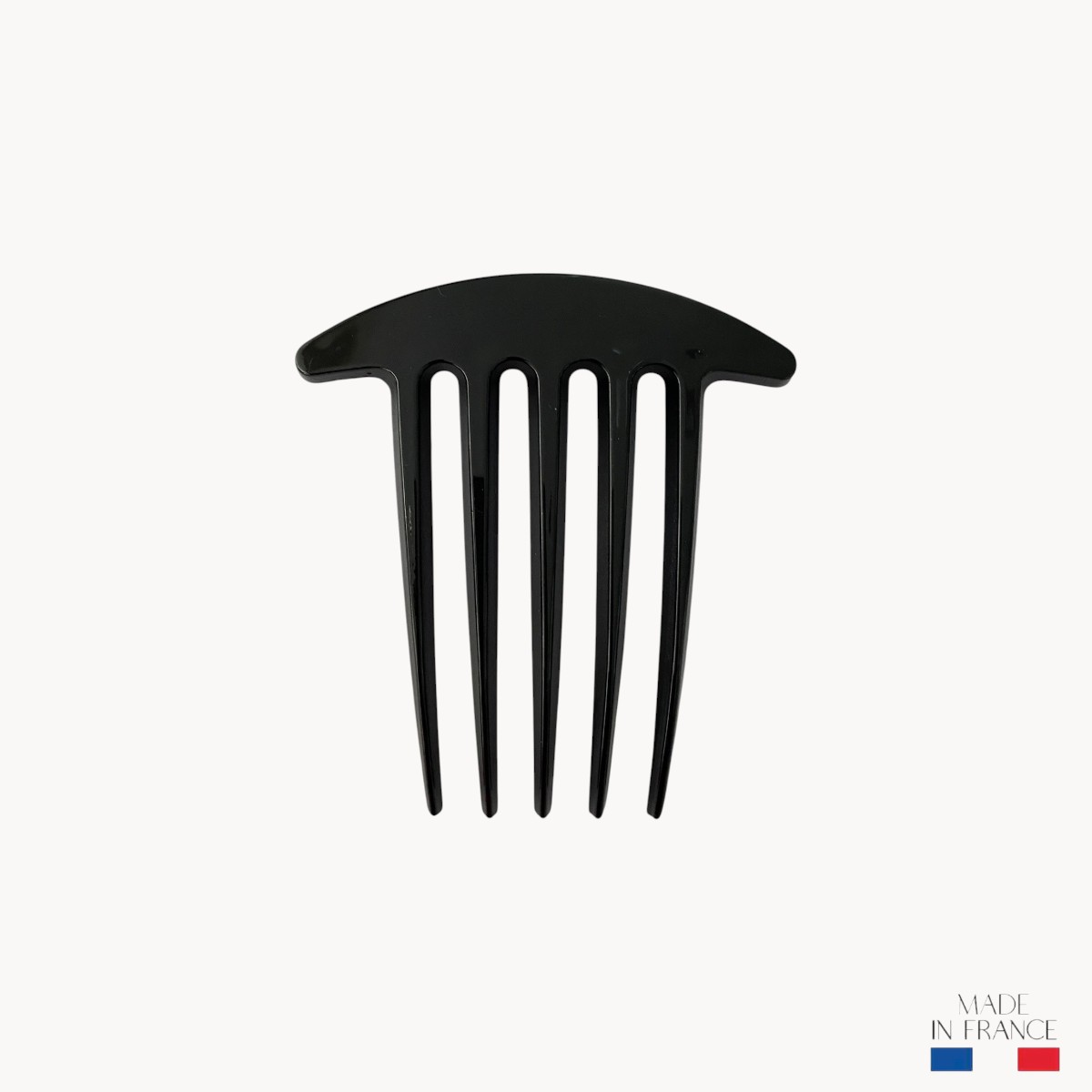 peigne-noir-injecté-5-dents-Photoroom