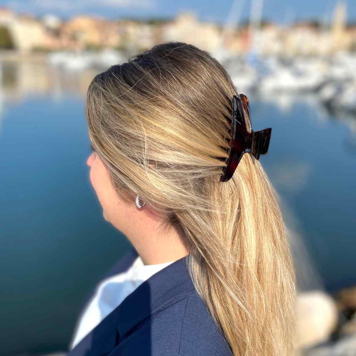 Grande Pince à cheveux marron 9 cm