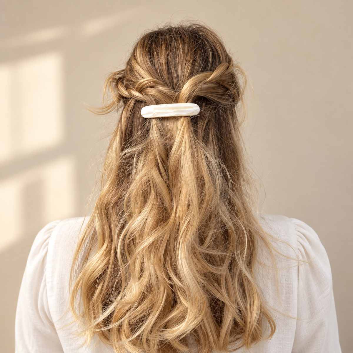 barrette-cheveux-rosalie-alba-portée