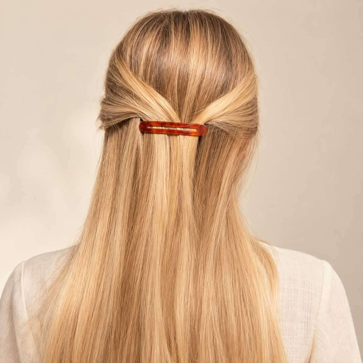 Barrette à cheveux Lisa portée
