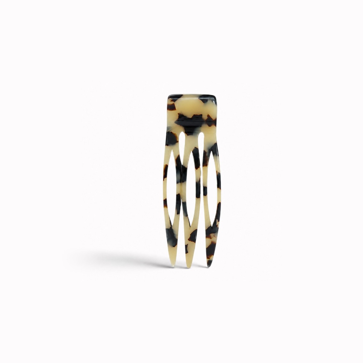peigne-a-cheveux-3-dents-ecaille-claire-3