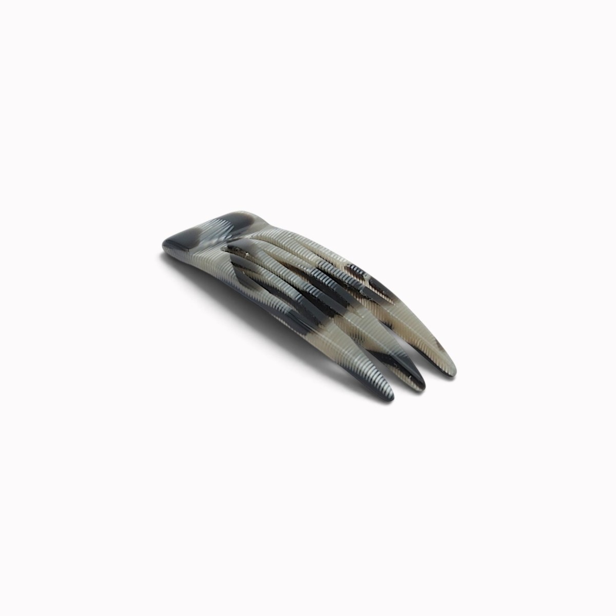peigne-a-cheveux-3-dents-nacre-noir-et-blanc-2