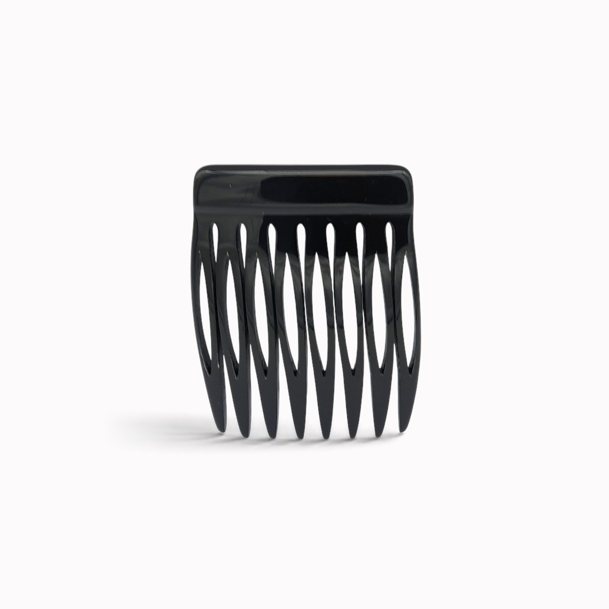 peigne-a-cheveux-8-dents-noir